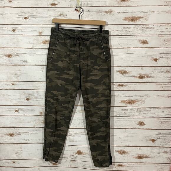 Athleta Farallon Pant - Olive Camo - 6 - Picture 16 of 16